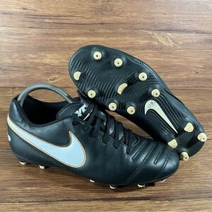 Nike Tiempo Rio iii FG Cleats Men’s Size 7 Soccer Shoes Black Leather Vintage